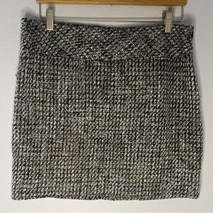 The Limited Tweed Black Gold White Lined Skirt  Size 10